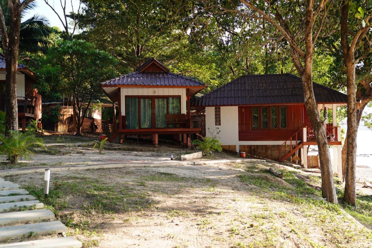 Marina Resort Koh Phayam Ranong Exterior photo