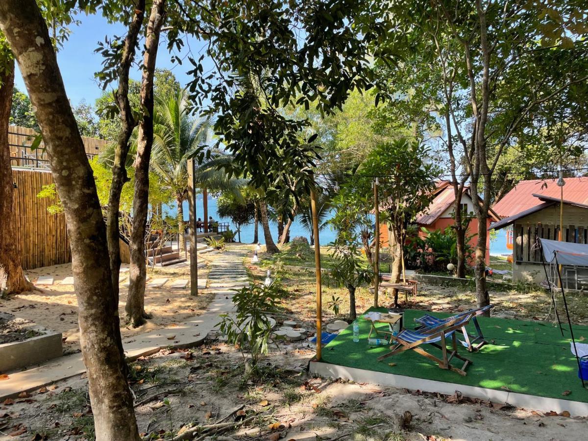 Marina Resort Koh Phayam Ranong Exterior photo